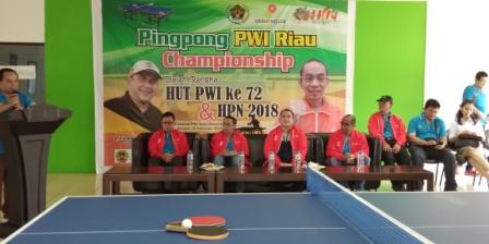 PWI dan SKK Migas Rajut Silaturahmi Lewat Turnamen Olah Raga Pimpong